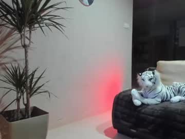 webcam girl sofiaandwonderland image #1991494