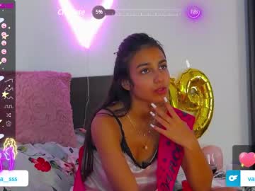 webcam girl florentina2004 image #4985638