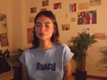 webcam girl alone_together_ image #1331747