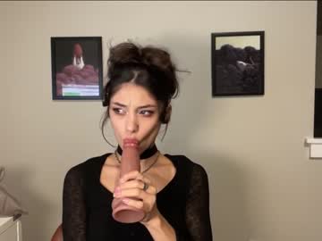 webcam girl cerise_angelic image #5591395