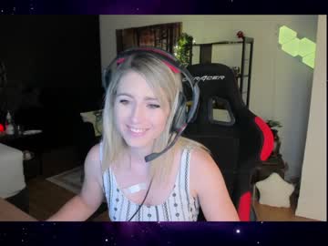 webcam girl kimilee22 image #2365422