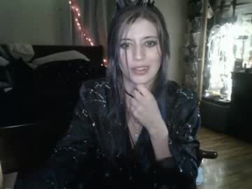 webcam girl zaraluannmiki image #2001794
