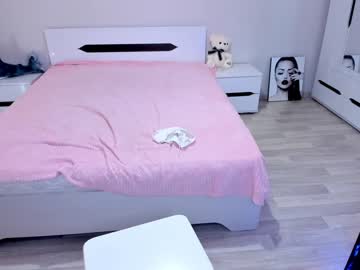 webcam girl yana_squrel_22 image #1448621