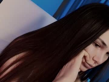 webcam girl hollyextra image #8898783