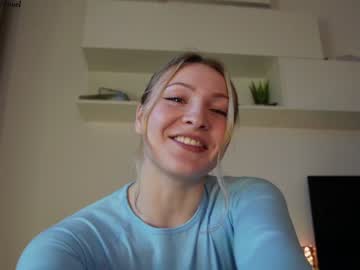 webcam girl funny_to_see_you_here image #6397596