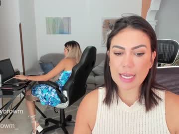 webcam couple emillybrowm image #5738070