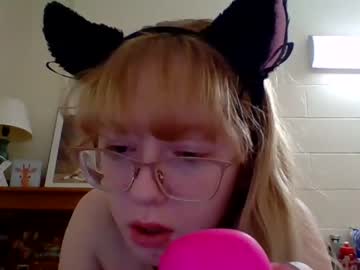 webcam girl blonde_katie image #6130225