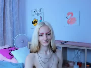 webcam girl erika__lodge image #2283625