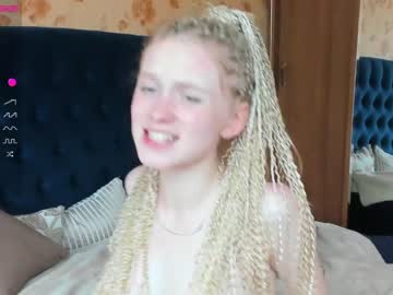 webcam girl shyy_lallyy image #2083817
