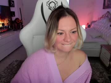 webcam girl kiradivine image #533867