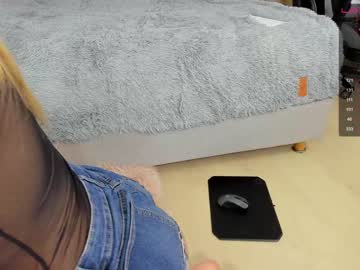 webcam girl alice_n_wooderland image #1192098