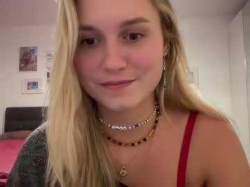 webcam girl sarahsapling image #5501608