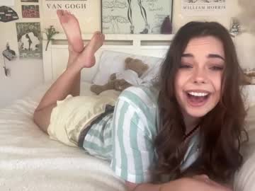 webcam girl irisbb2003 image #7725816