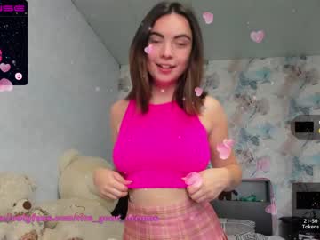 webcam girl tits_your_dreams image #1946665