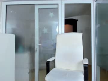 webcam girl ingridblondy94 image #5477071