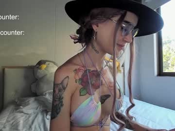 webcam girl lonelly_lolly98 image #7109186