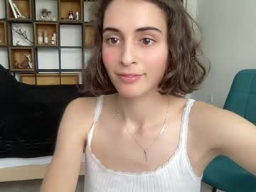webcam girl crown_of_vice01 image #5363010