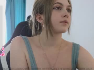 webcam girl small_blondee image #7200795