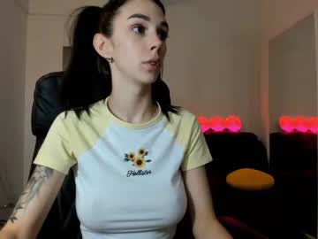 webcam girl hotfallingdevil image #401396