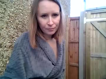 webcam girl eatmypie69 image #5752406