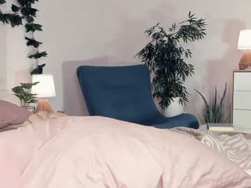 webcam girl hinatabroks image #8193808
