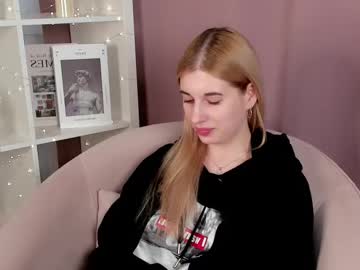 webcam girl marijensen_ image #9149260