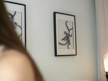 webcam girl peek_in_my_window image #7636288