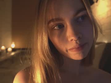 webcam girl bibi_it_is image #2631990