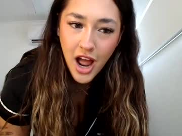 webcam girl teleaevansss image #8366423