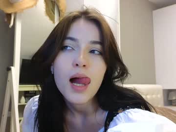webcam girl kr1stinarrow image #5243345