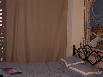 webcam girl lilla_cutie image #7479659