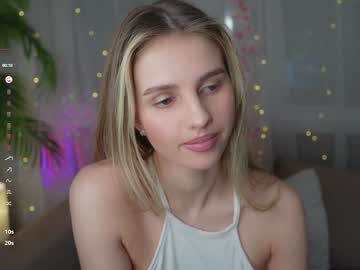 webcam girl fluffy_angel image #8396145