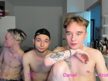 webcam couple tori_fox image #7102597