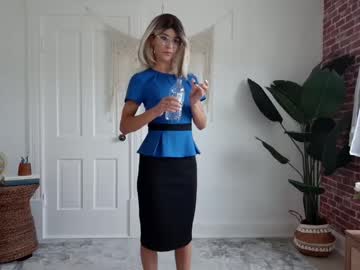 webcam girl littlegreekflower image #4762708