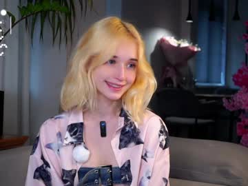 webcam girl taitehambelton image #9127445