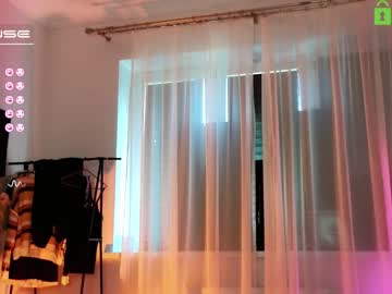 webcam girl small_blondee image #4747196