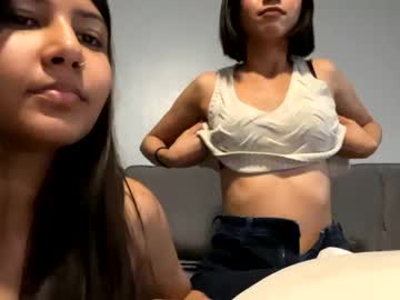 webcam couple xoxoaria25 image #84262
