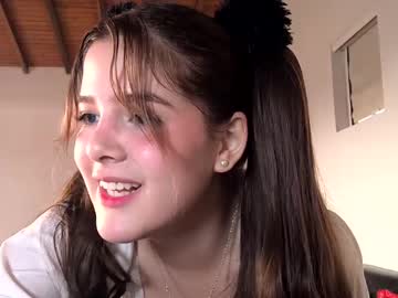 webcam girl iambarbiesecret image #8434477