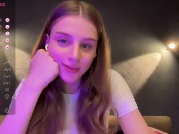 webcam tranny evie_may image #7035857