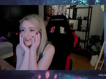 webcam girl kimilee22 image #3942654