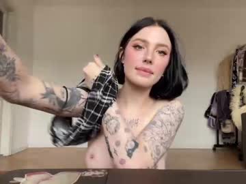 webcam tranny evelynforever image #4410762
