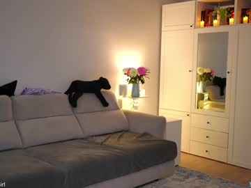 webcam girl _blackbee_ image #3329279