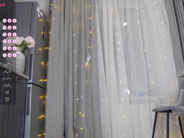 webcam girl monika_youthfull image #5941200