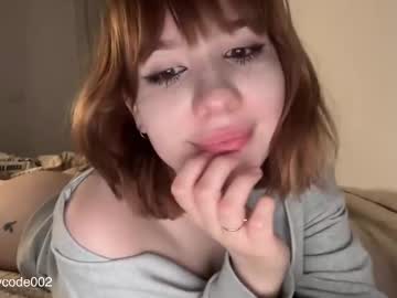 webcam girl sleepycode002 image #9670391