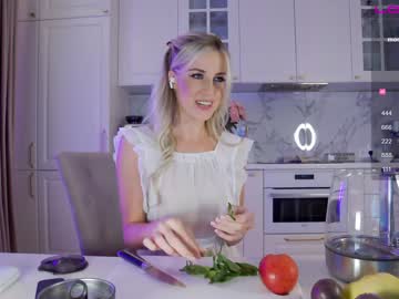 webcam girl krissone image #3068377