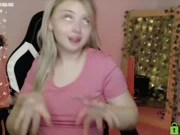 webcam girl shy_blondiee image #3837027