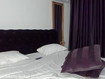 webcam girl moniqueeass image #3289888