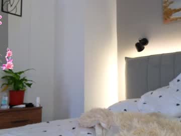 webcam girl white_lime image #7713093
