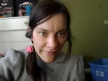 webcam girl ladybug12330 image #5933462