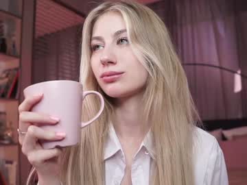 webcam girl _icecrystal image #7774912